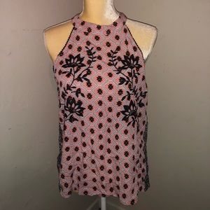 Pink Sleeveless top